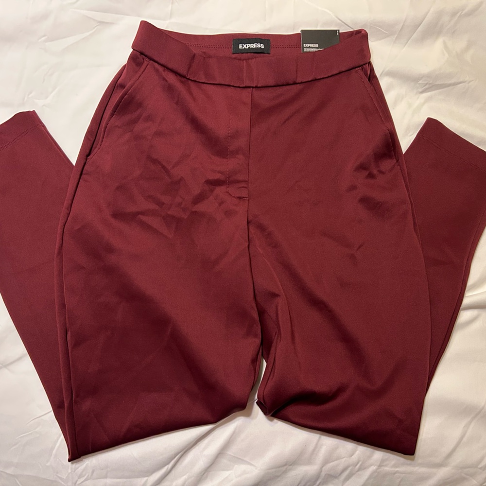 Express Curvy Skinny Burgundy Super Soft Pants – Size S